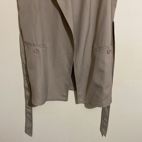 NWT Max Studio Women’s Sleeveless Belted Long Vest Cobblestone Beige Neutral L - Picture 6 of 12